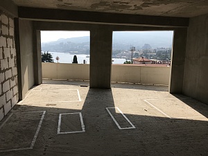    2017  "Yalta Plaza"  5